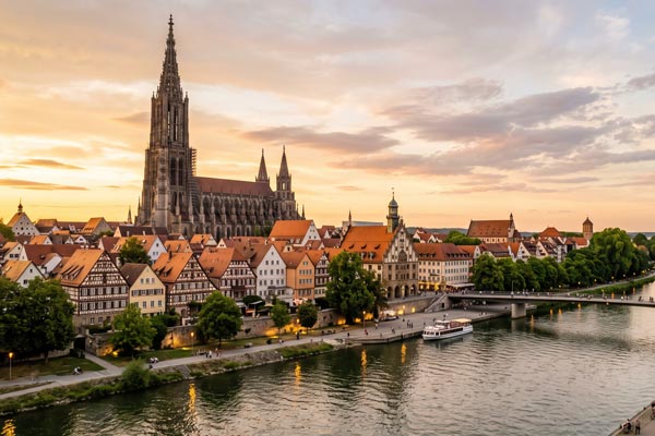 Sprachen lernen in Sprachschule Aktiv Ulm Sprachen lernen in Sprachschule Aktiv Ulm